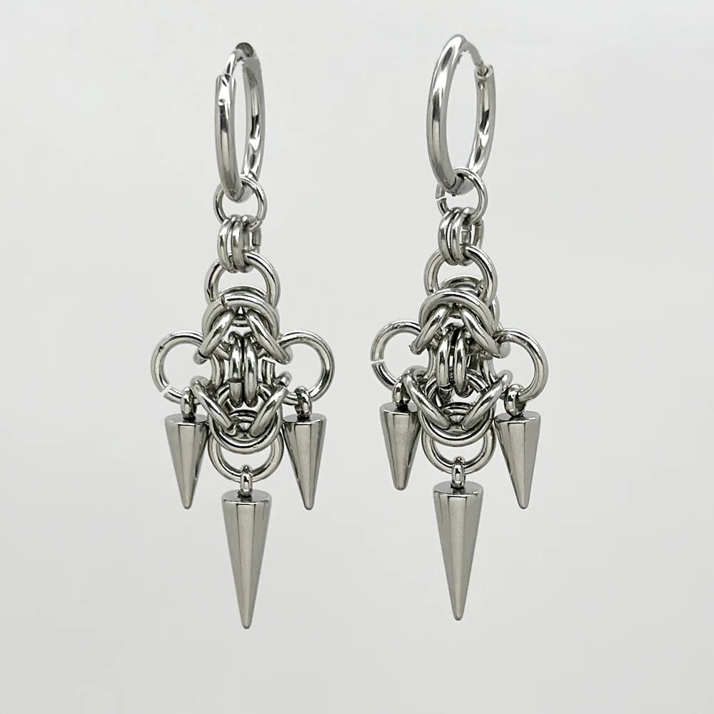 Gothic Stainless Steel Hoops Spike Piercing Long Dangle Earrings Handmade Punk y2k Chainmail Rivet Drop Earrings Rock Jewelry
