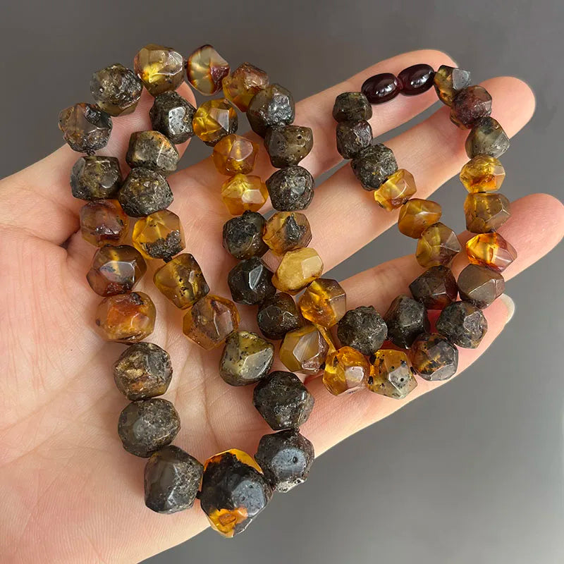 Floral Amber Necklace for Gift 2026 New Real Original Handmade Natural Baltic Plant Amber Jewelry Women Necklaces Wholesale