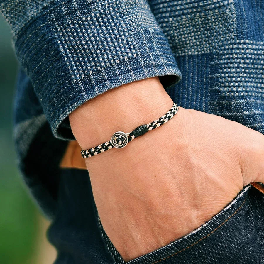 Minimalist 2mm Thin Rope Bracelet Unisex Handmade Braided Easy Hook Bilayer National Style Luck Red Braslet Family Couple Gift