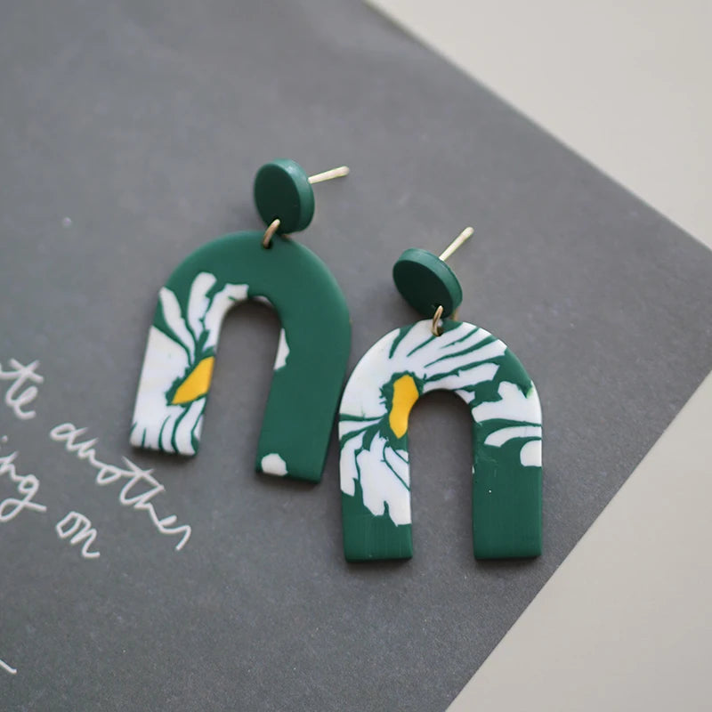 Flower Abstract Art Deco Pattern Multi Sizes Pendant Shapes Solid Colors Handmade Polymer Clay Earrings Sets For Woman Holiday