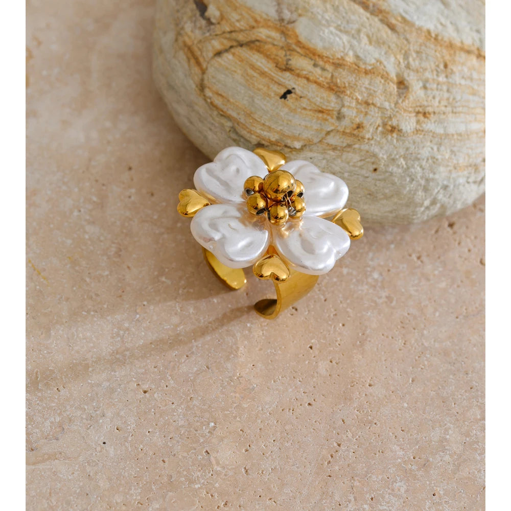 Stainless Steel Imitation Pearls Flower Golden Handmade PVD Ring Trending Metal Fashion Elegance Popular Jewelry Gift
